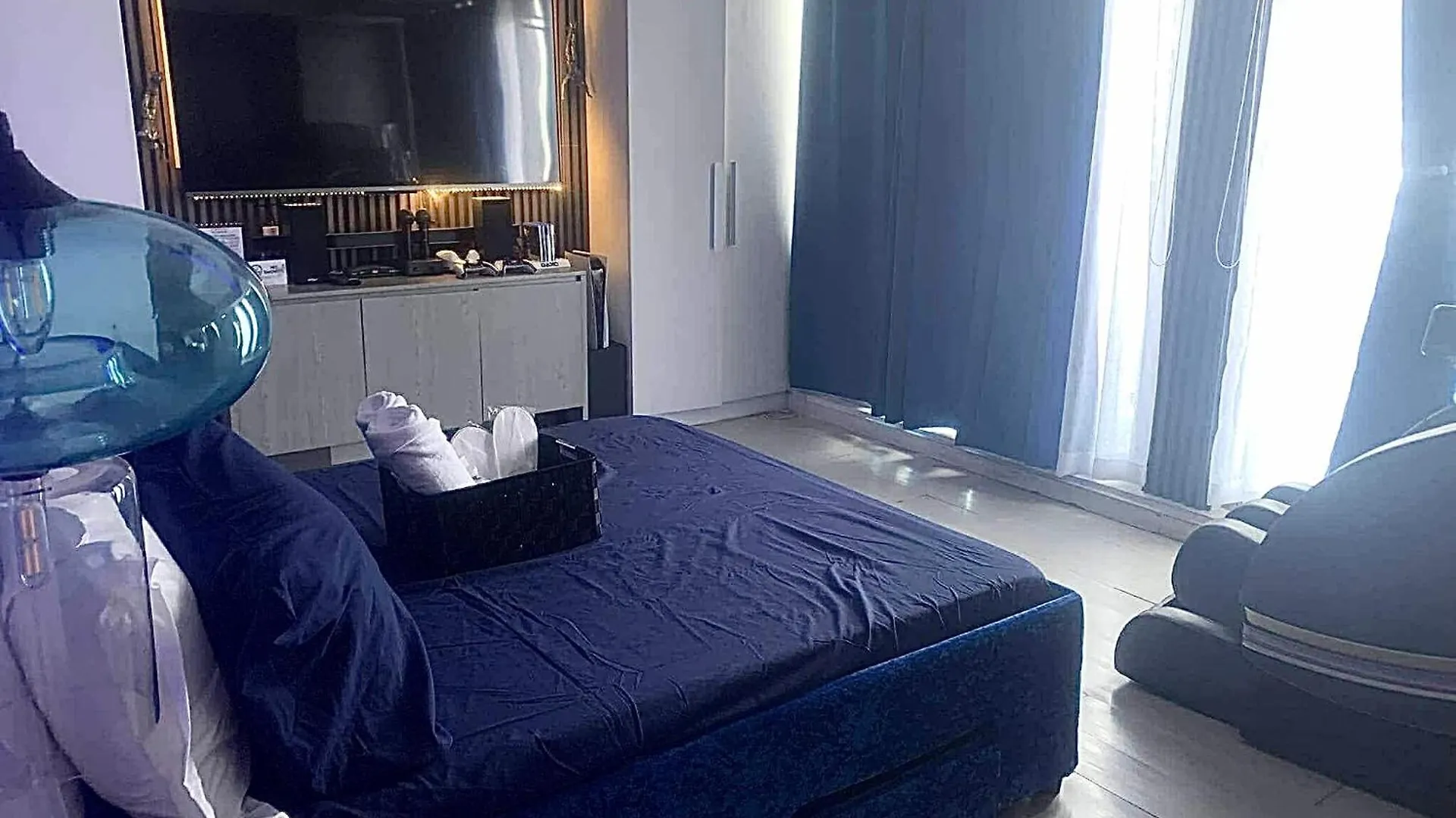 Hotel Oveecation Suites Positano Smarthome Paranaque City